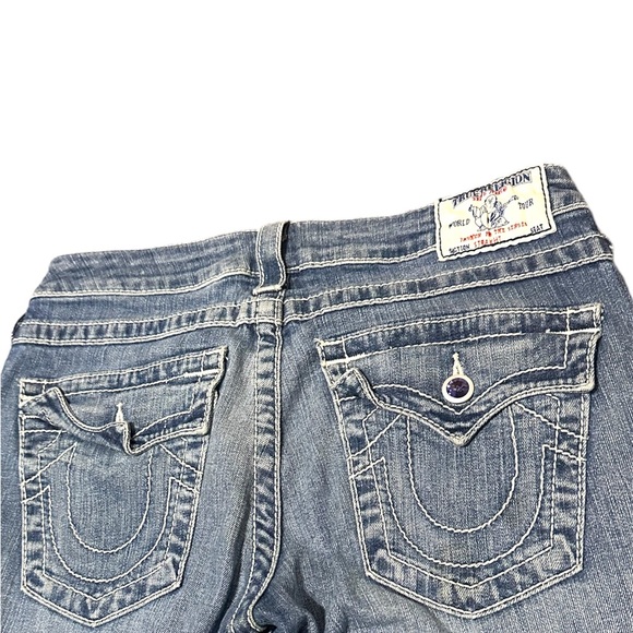 low rise bootcut jeans. Purple jewels on pockets - Picture 2 of 3